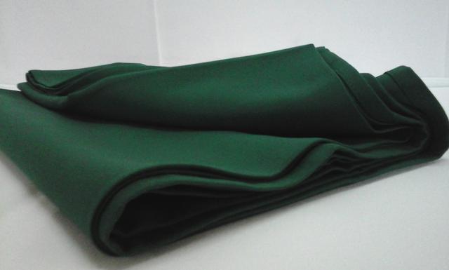 Mantel español verde ingles seda